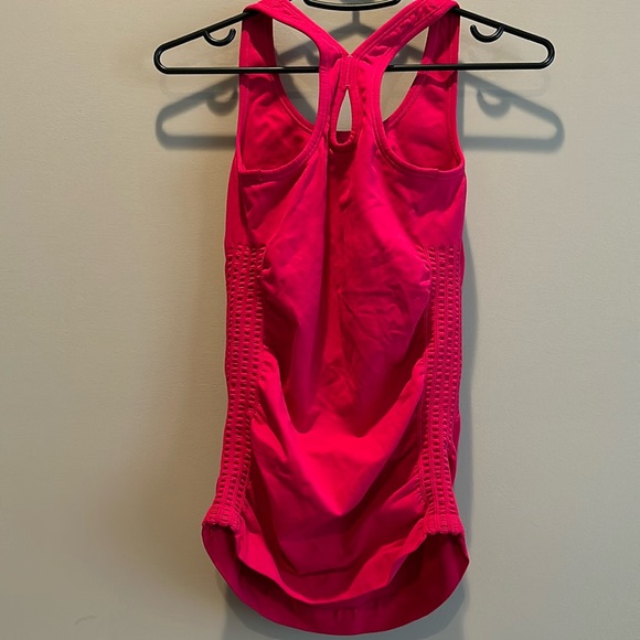 *RED* NWOT, Nux, Brasilia Tank Top, built-in shelf bra, textured sides - Picture 9 of 12
